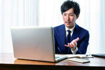 巻頭特集:会わずに売る!<br>「オンライン商談」の達人が実行していることのイメージ画像
